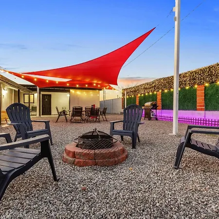 Phoenix Retreat - 2 Bedroom Home With King-Size Bed - 3 Smart Tvs - 10 Min From Airp - Unit A